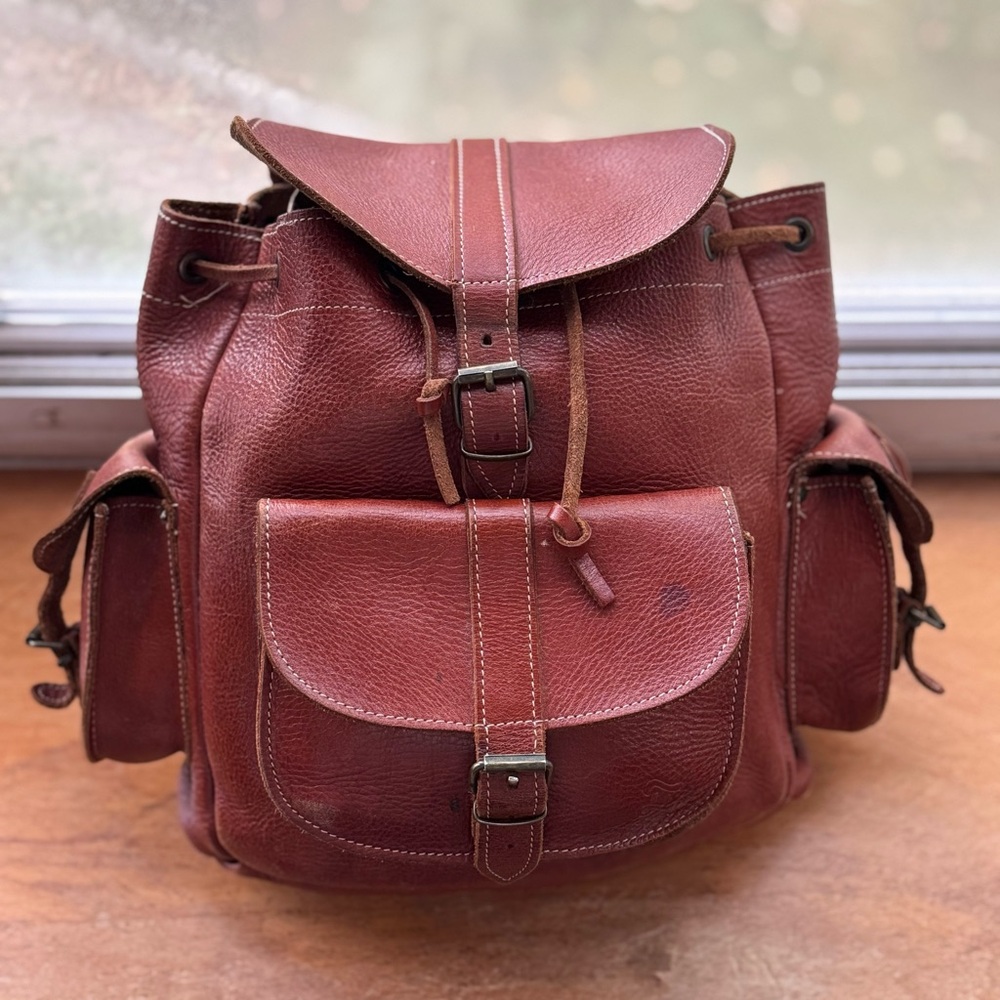 Vintage Grafea 100% Leather Backpack